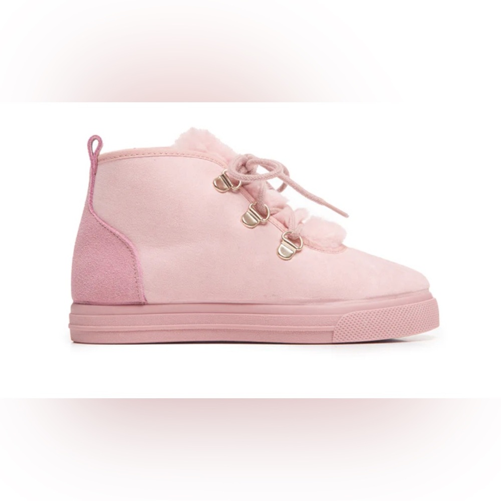 NIB Children Chic Pink Faux Fur Sneaker Booties in Suede Lace Up Size 25